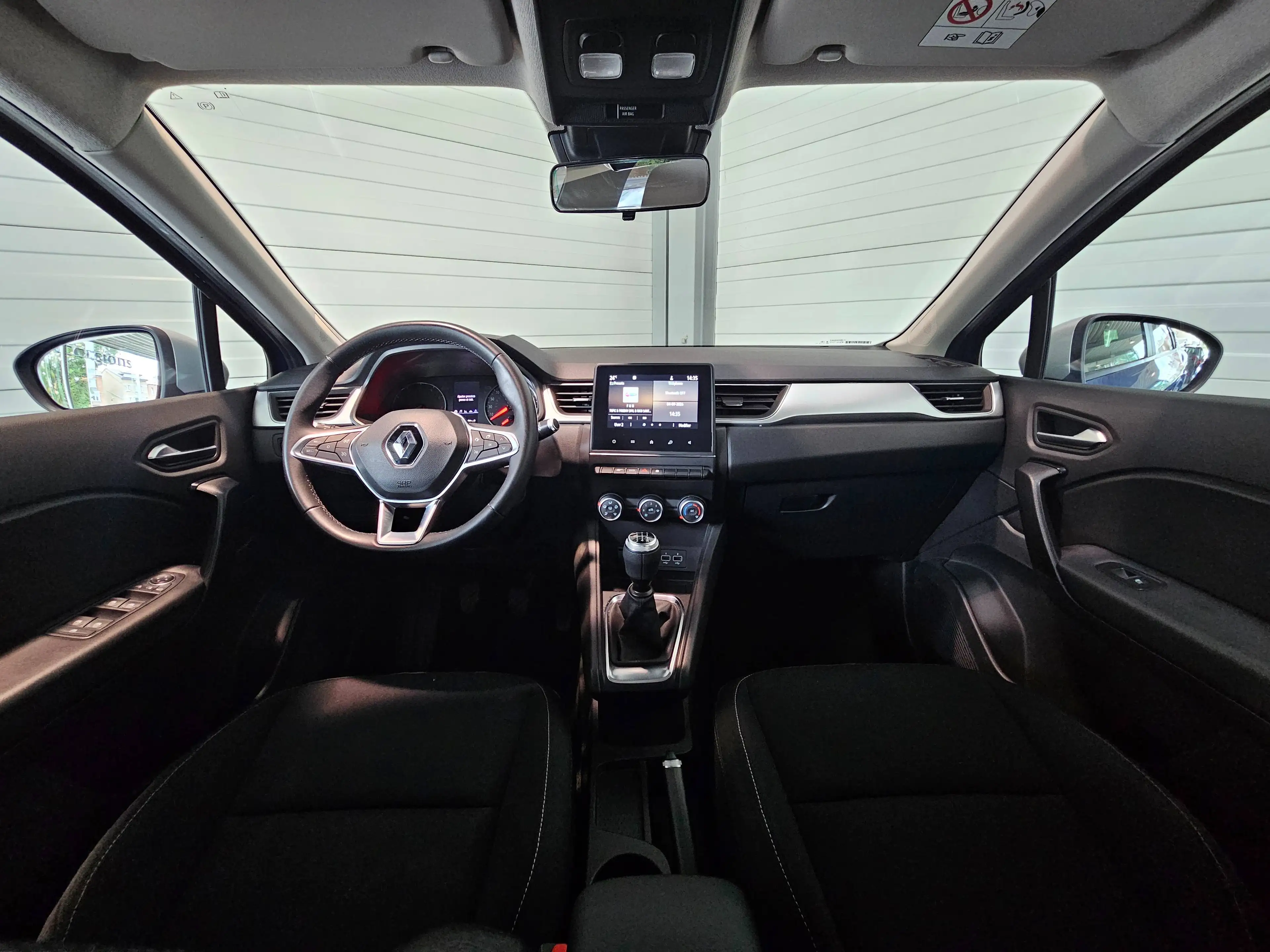 Renault Captur Captur 1.0 TCe Zen — photo 10