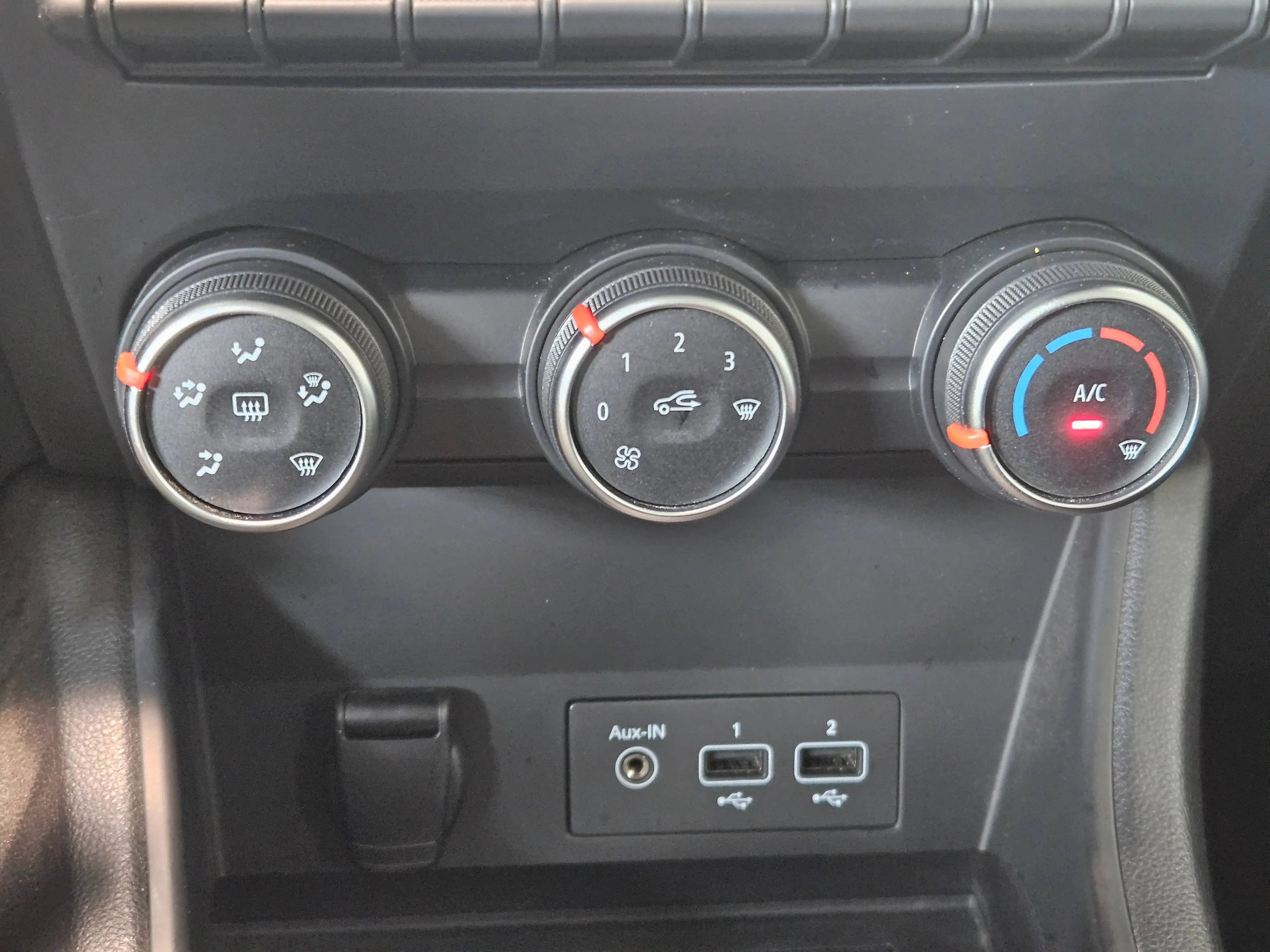 Renault Captur Captur 1.0 TCe Zen — photo 14