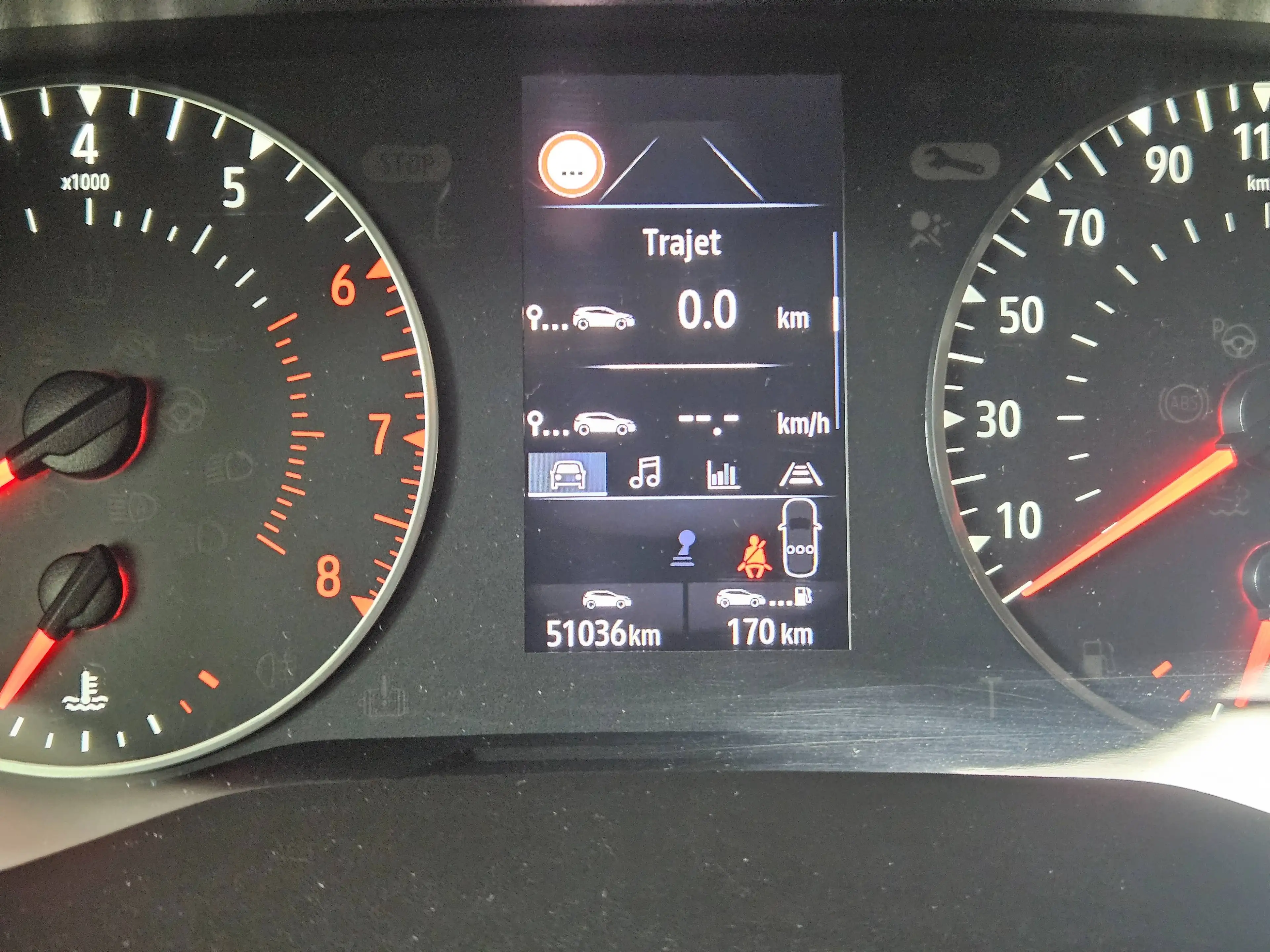 Renault Captur Captur 1.0 TCe Zen — photo 11