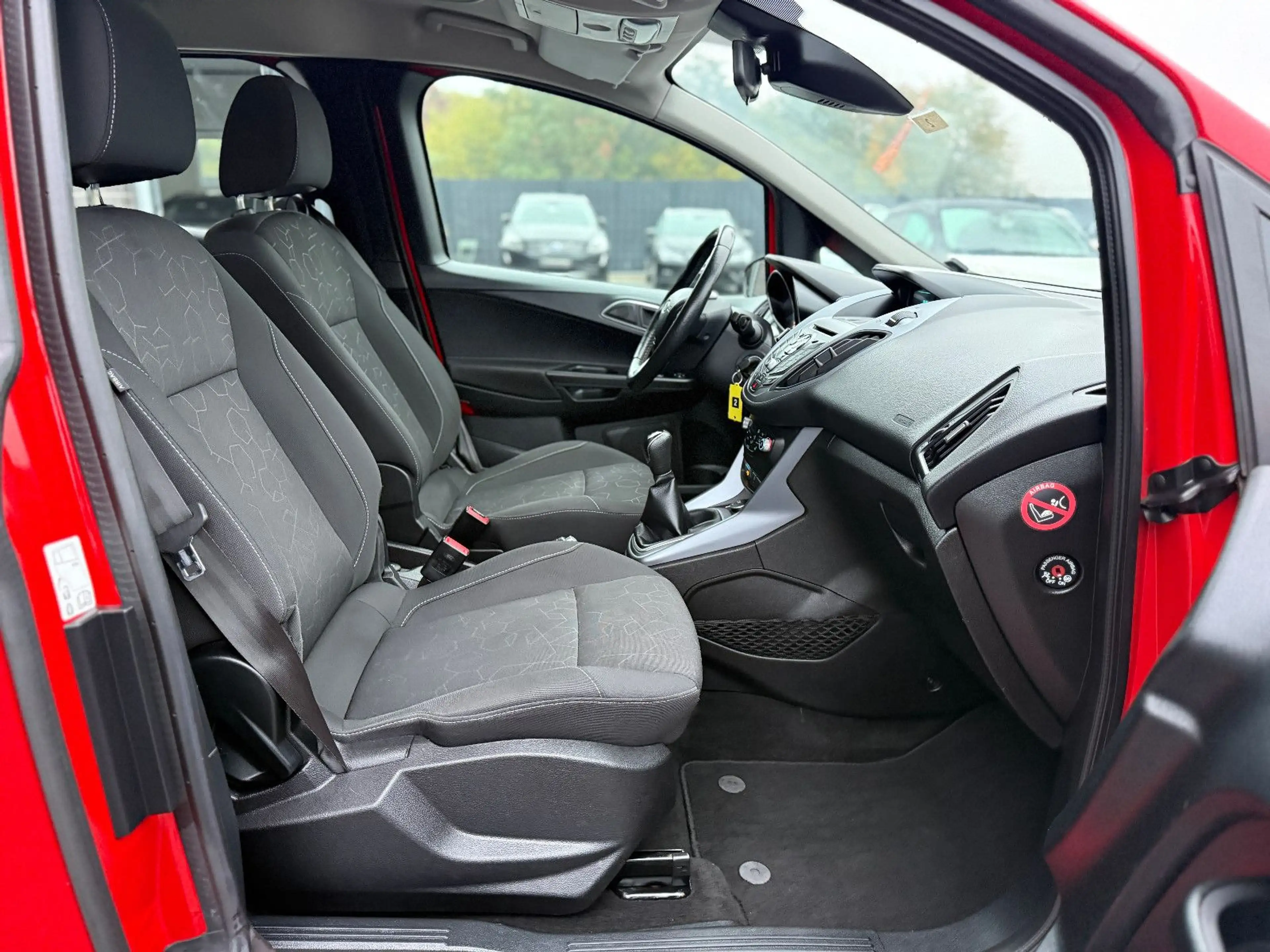 Ford B-Max Cool&Sound*Klima*Panorama*SHZ*GJR*AUX&USB* — photo 15