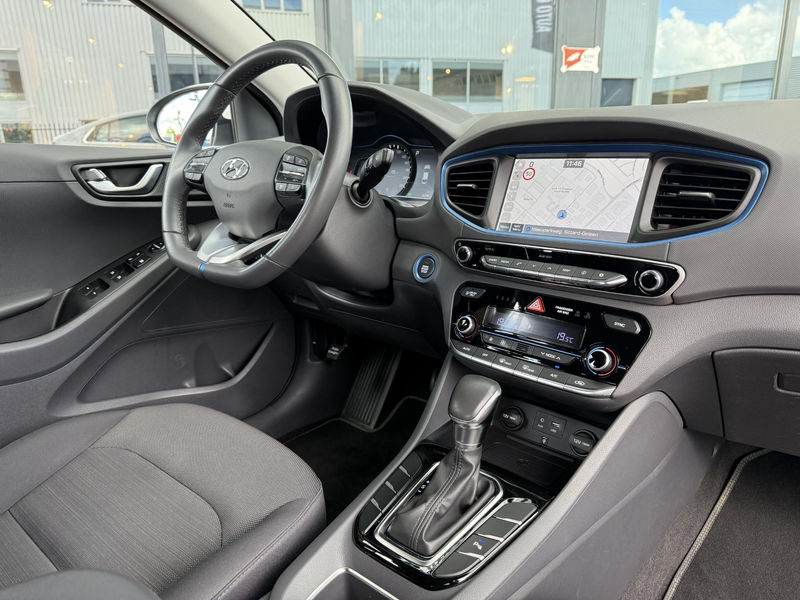 Hyundai IONIQ 1.6 GDi Comfort HEV Hybrid Automaat Navi Camera DA — photo 26