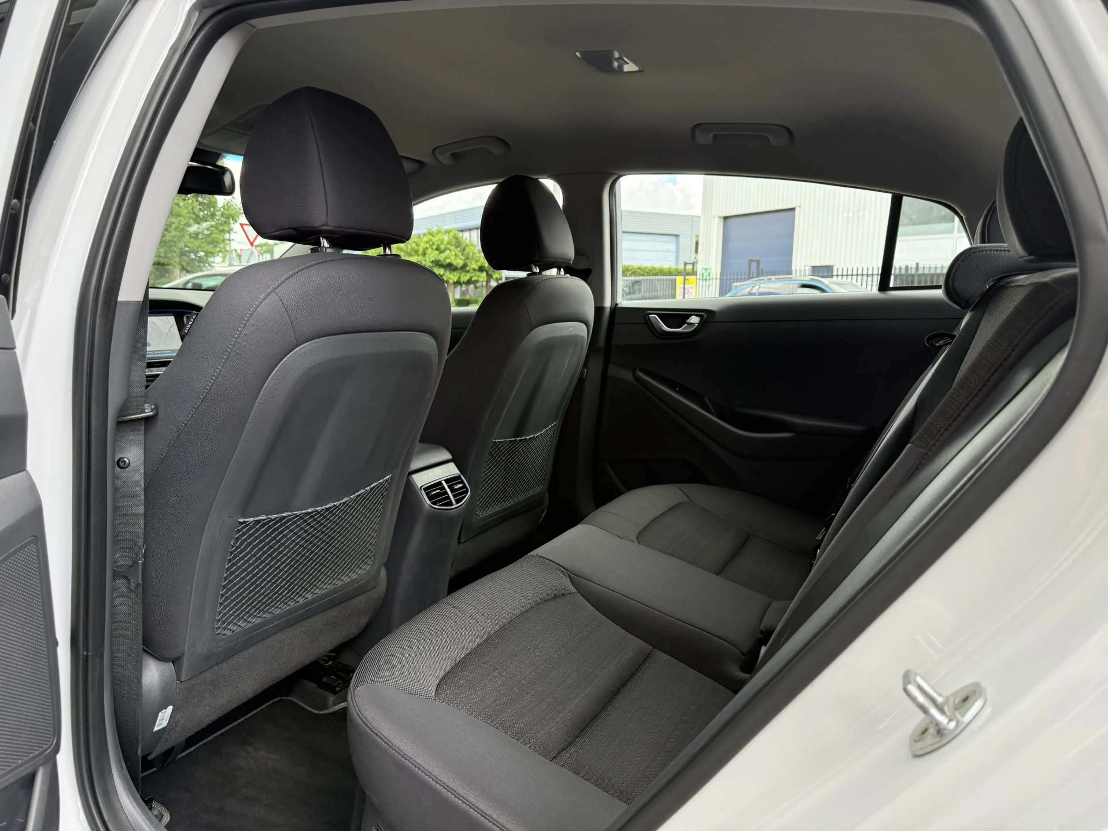 Hyundai IONIQ 1.6 GDi Comfort HEV Hybrid Automaat Navi Camera DA — photo 13