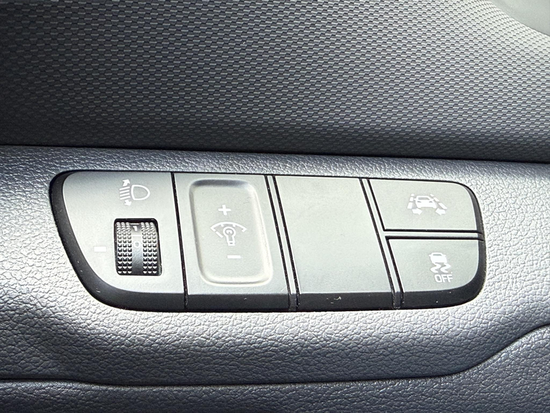 Hyundai IONIQ 1.6 GDi Comfort HEV Hybrid Automaat Navi Camera DA — photo 17