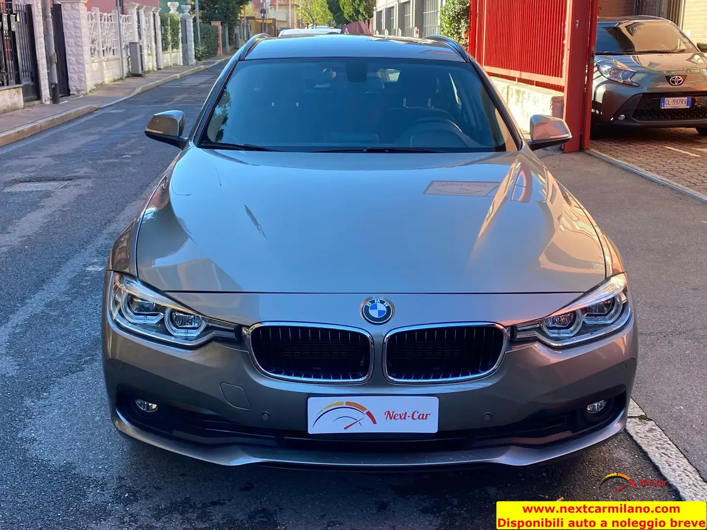 BMW 318 318d Touring Business Advantage auto - 2