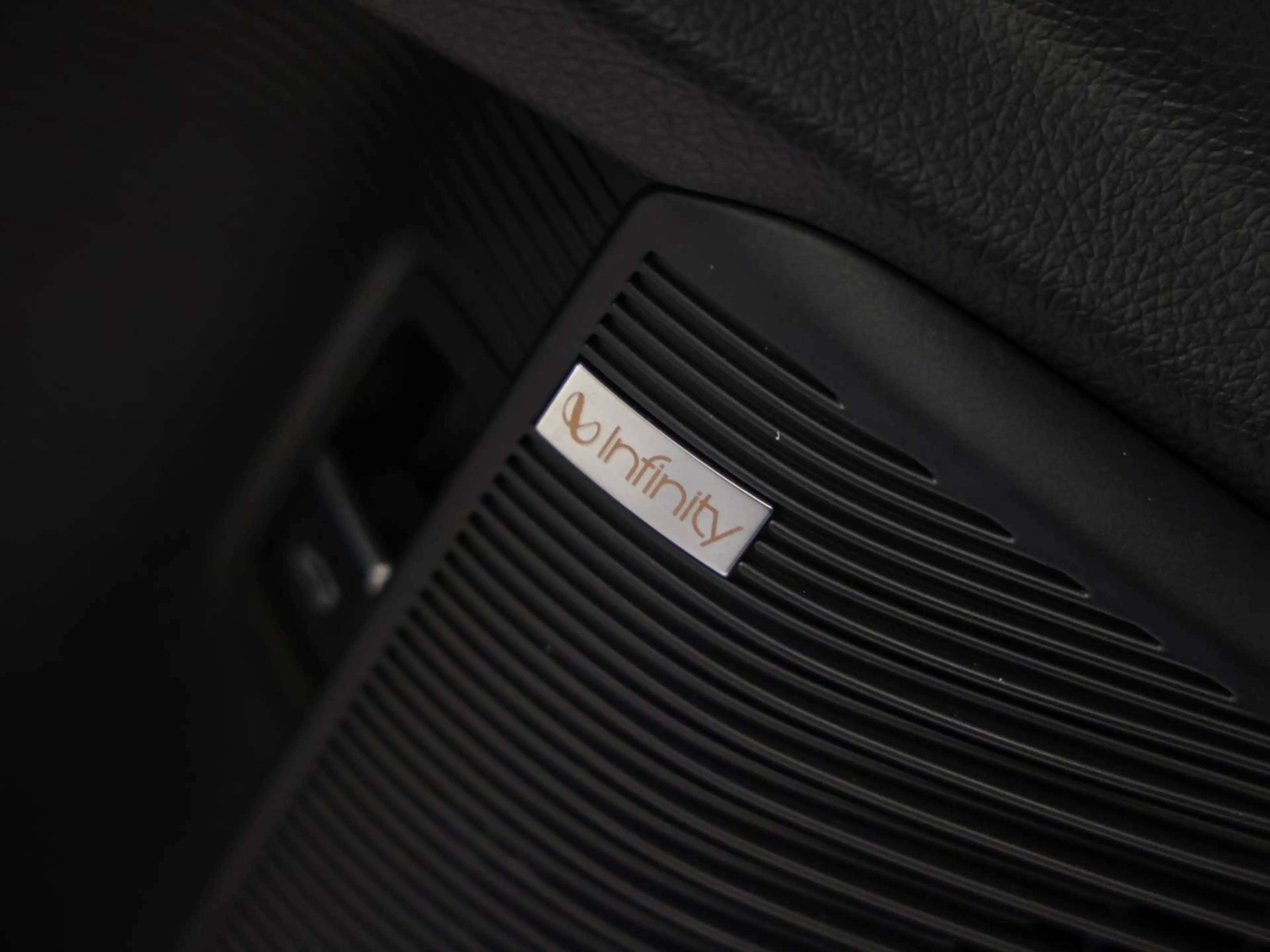 BYD Seal U PHEV Boost SD NAVI SHZ PDC KLIMA LM-Felgen — photo 19