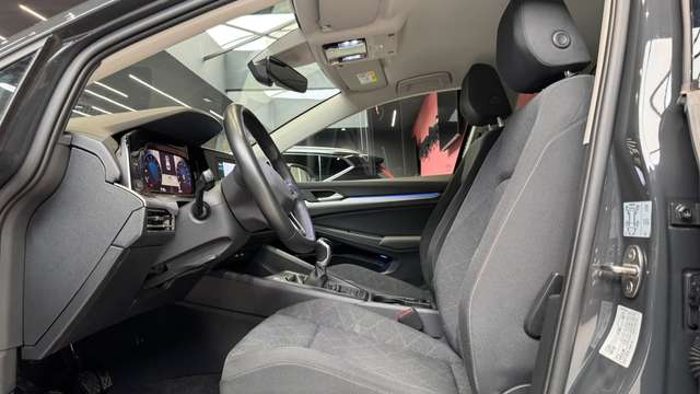 Volkswagen Golf — photo 12