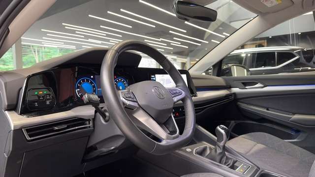 Volkswagen Golf — photo 13