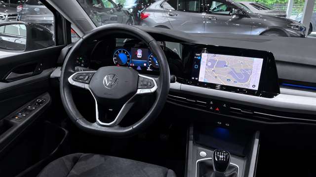 Volkswagen Golf — photo 11