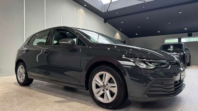 Volkswagen Golf — photo 4