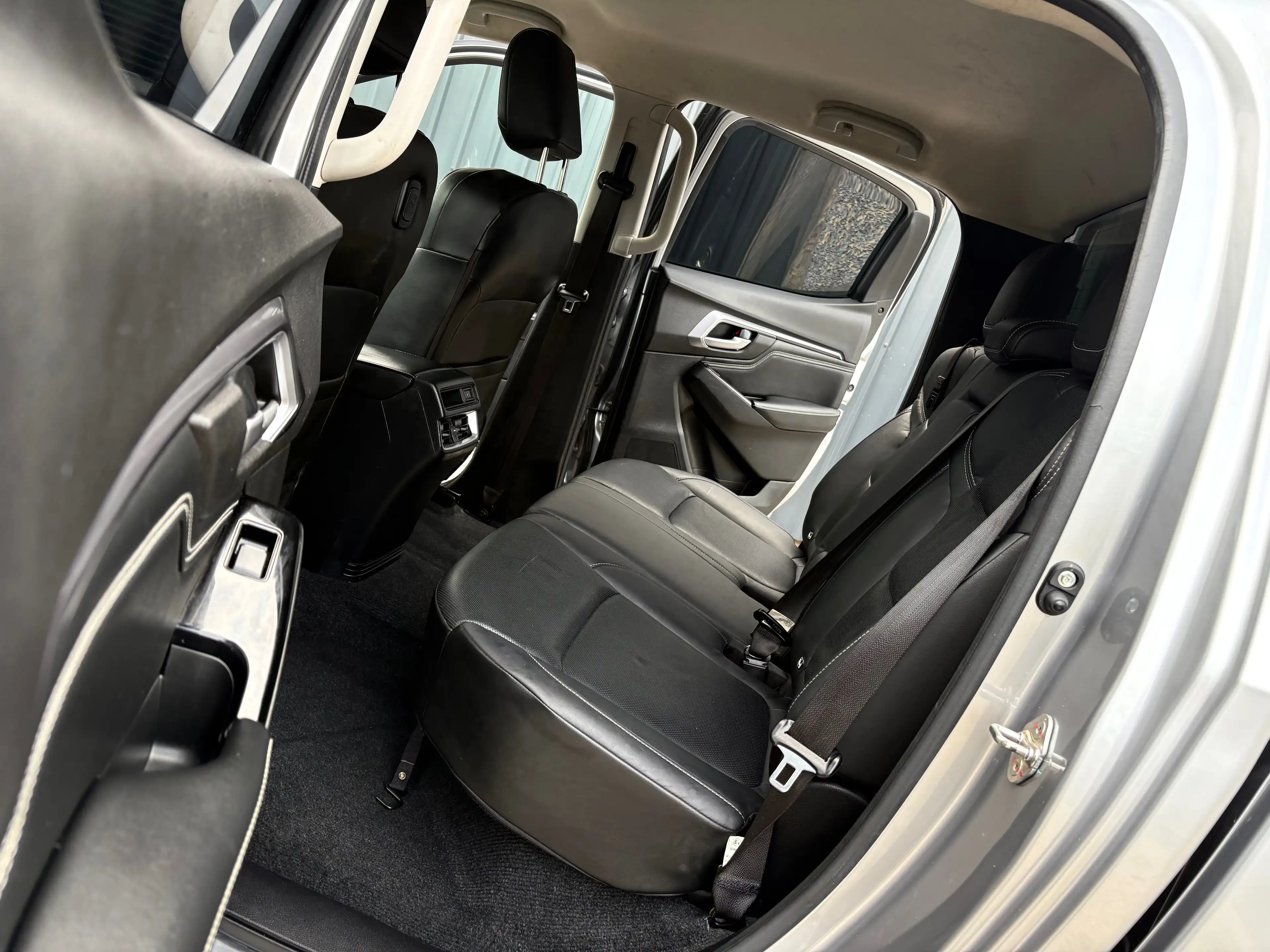 Isuzu D-Max D-Max 1.9 Turbo D 4WD LSX/Full/ Garantie/ — photo 10