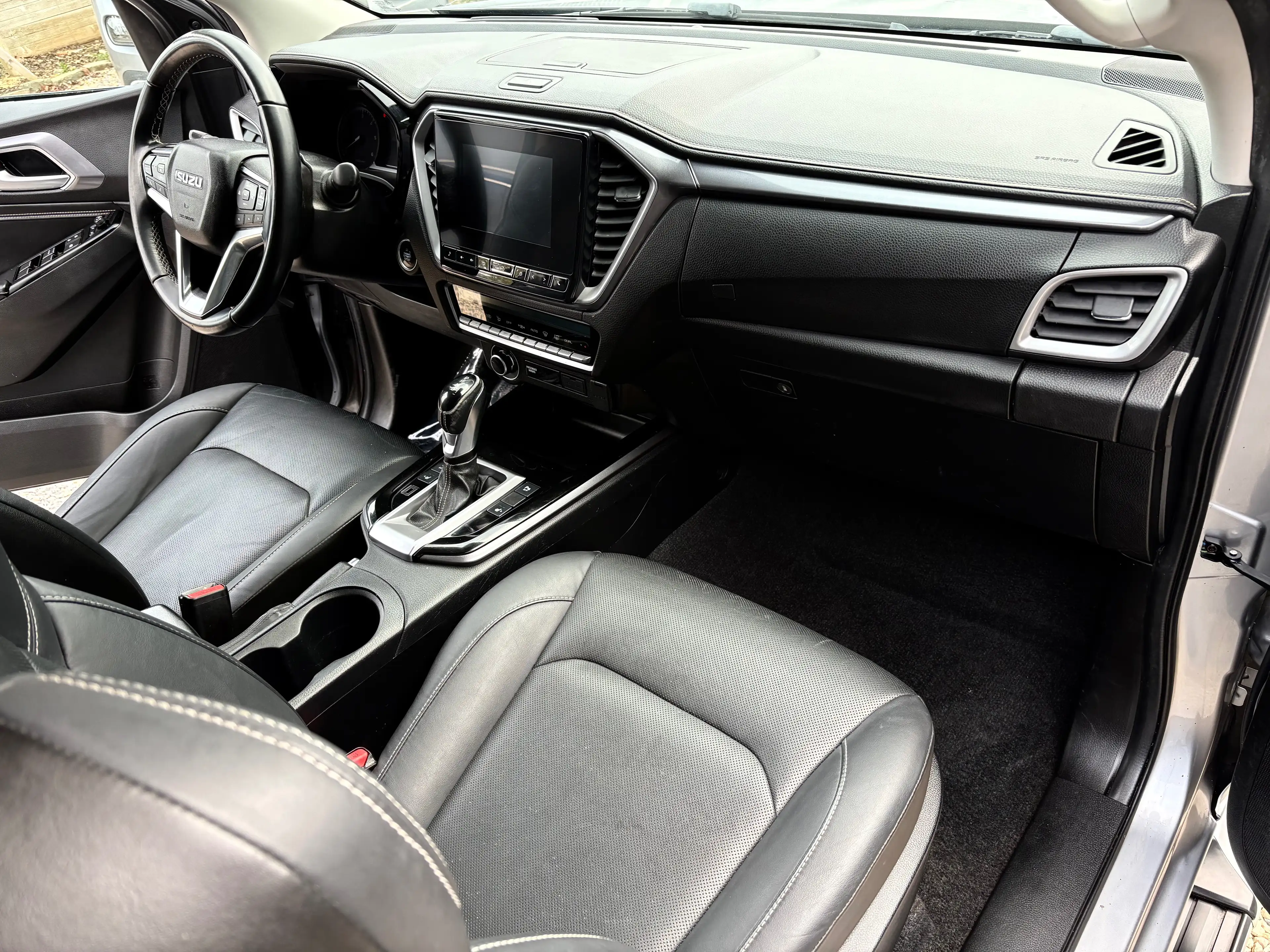 Isuzu D-Max D-Max 1.9 Turbo D 4WD LSX/Full/ Garantie/ — photo 8