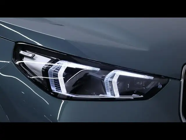 BMW X1 view 7