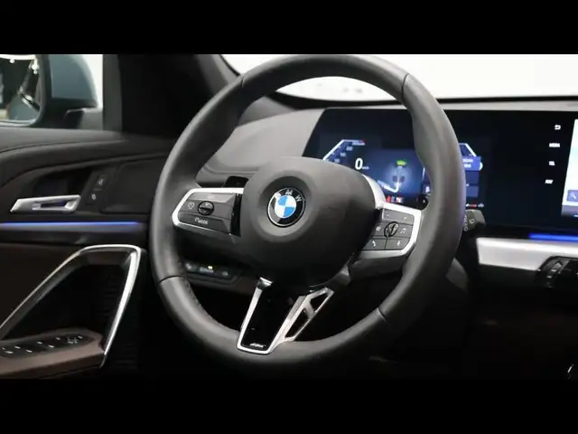 BMW X1 view 13