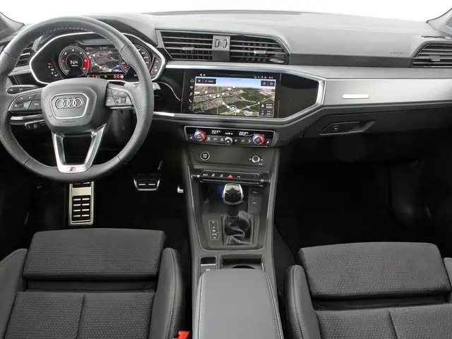 Audi Q3 35 TDI quattro S line ext. Ansicht 9