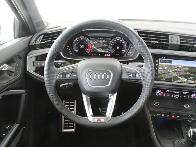 Audi Q3 35 TDI quattro S line ext. Ansicht 10