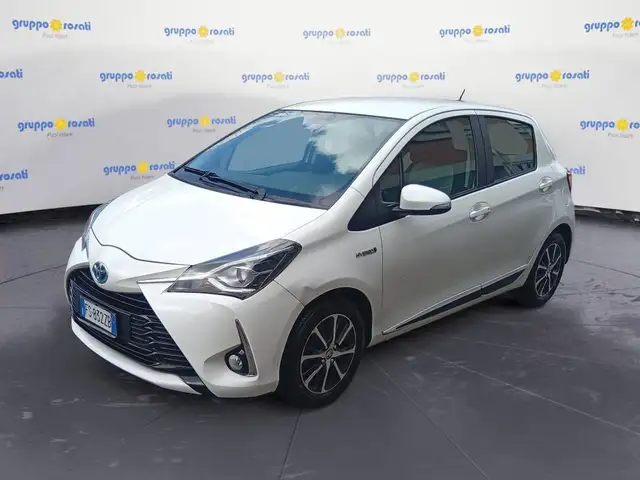 Toyota Yaris III 2017 5p 1.5h Active my18