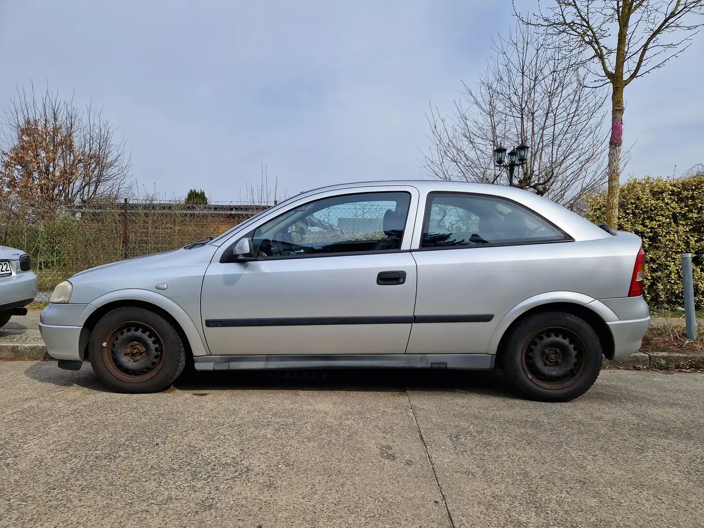 Opel Astra Astra G CC 1.6 Srebrny - 1