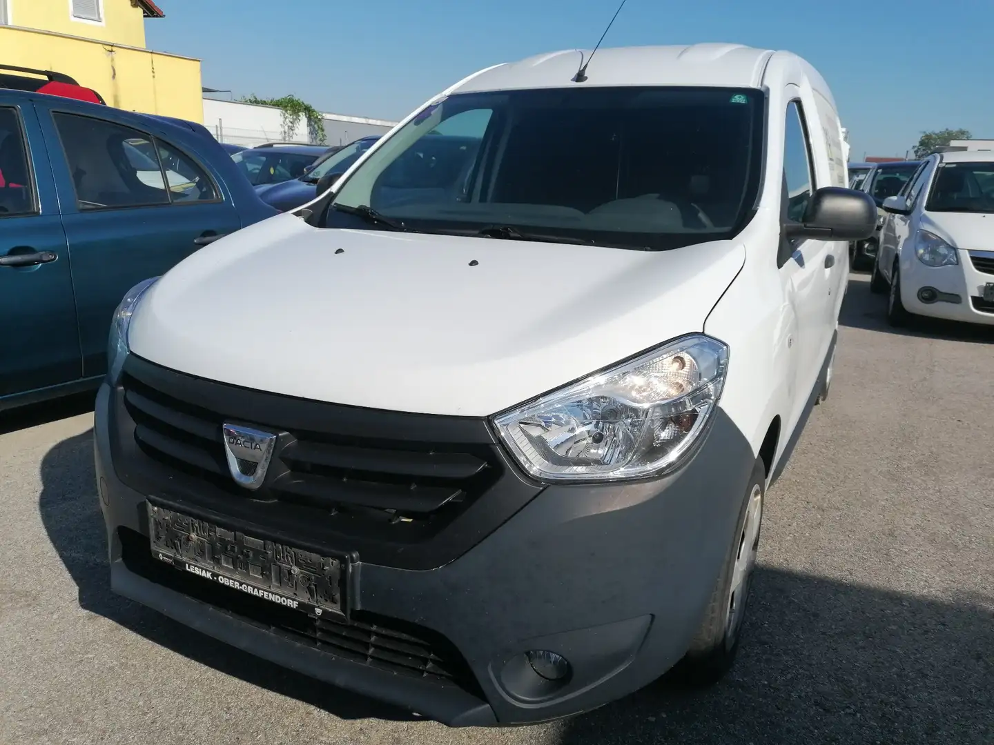 Dacia Dokker Celebration dCi 75 Weiß - 1