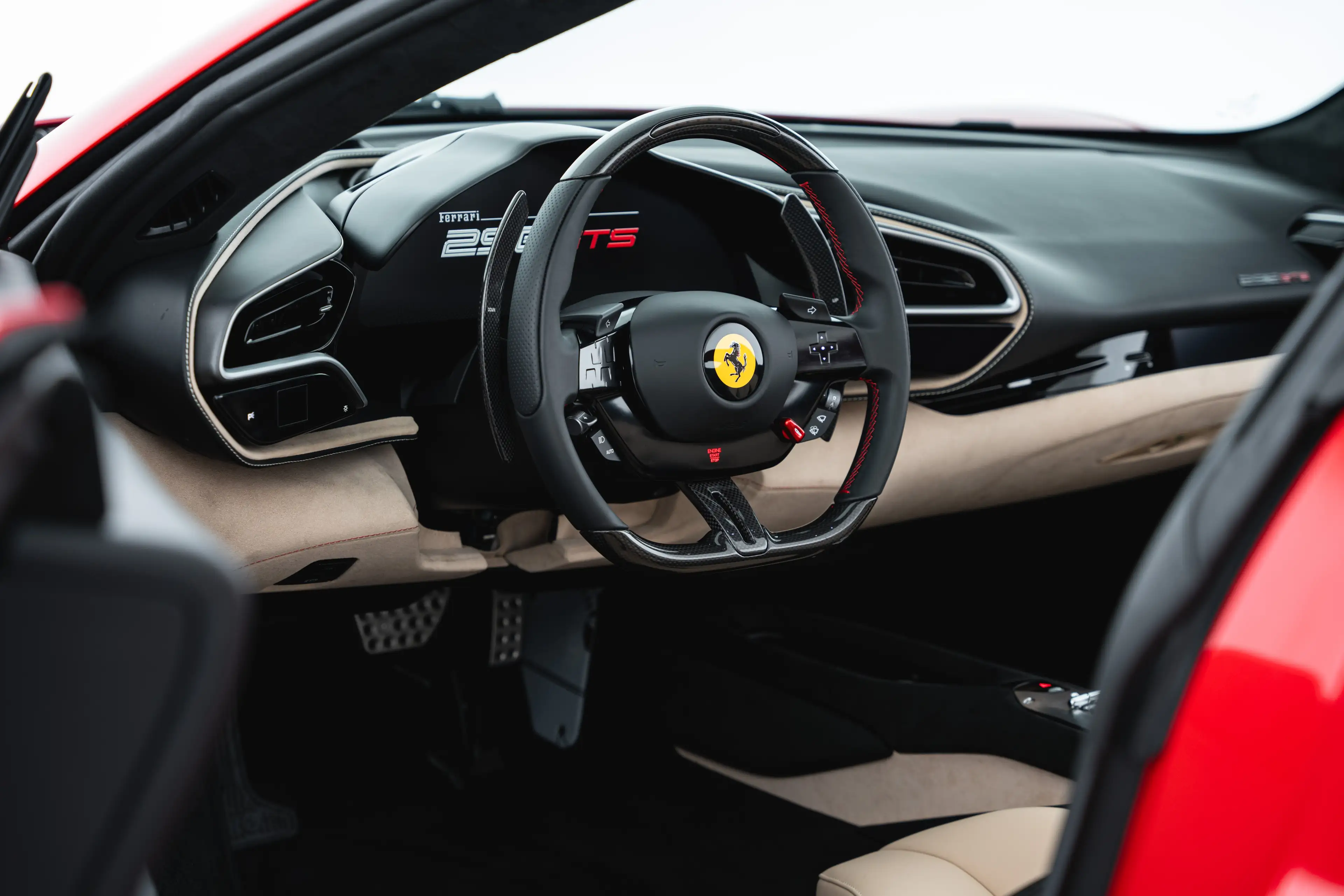 Ferrari 296 GTS Roadster PHEV F1 DCT — photo 15
