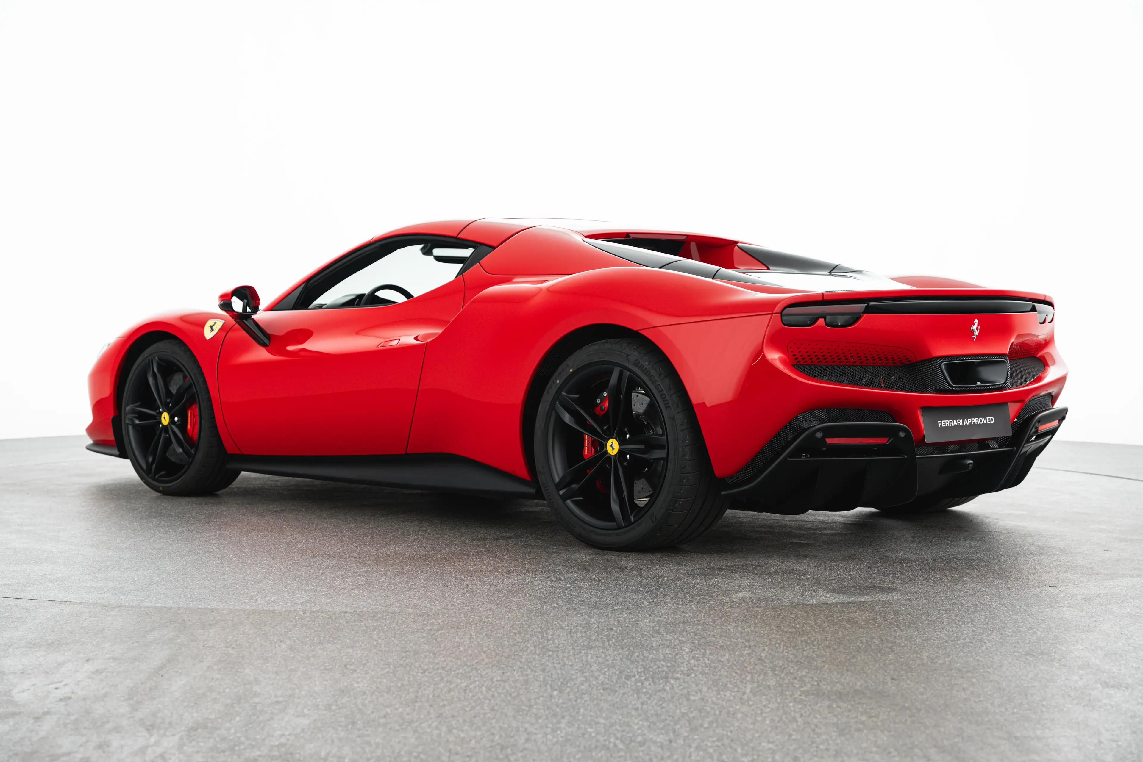 Ferrari 296 GTS Roadster PHEV F1 DCT — photo 7