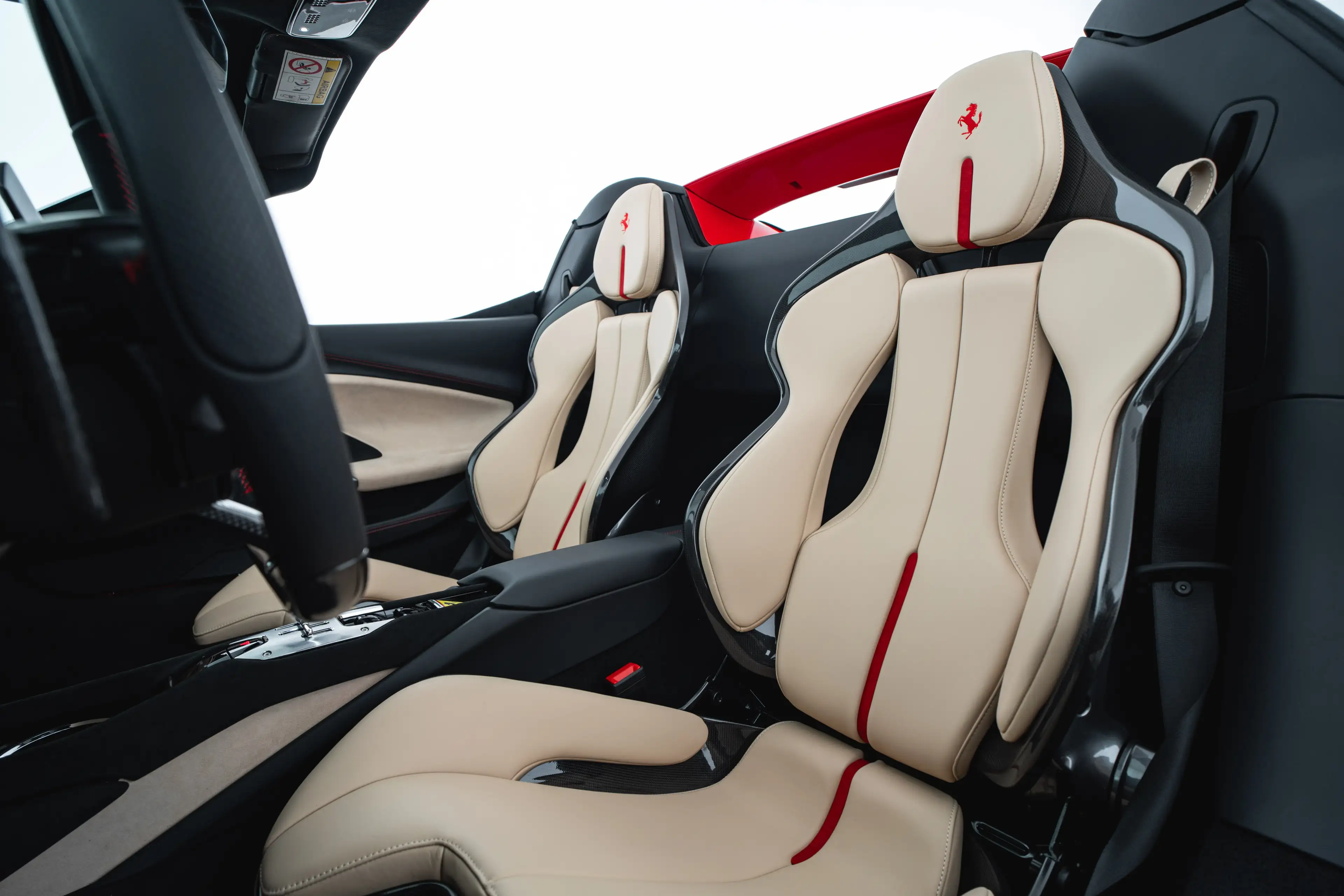 Ferrari 296 GTS Roadster PHEV F1 DCT — photo 11