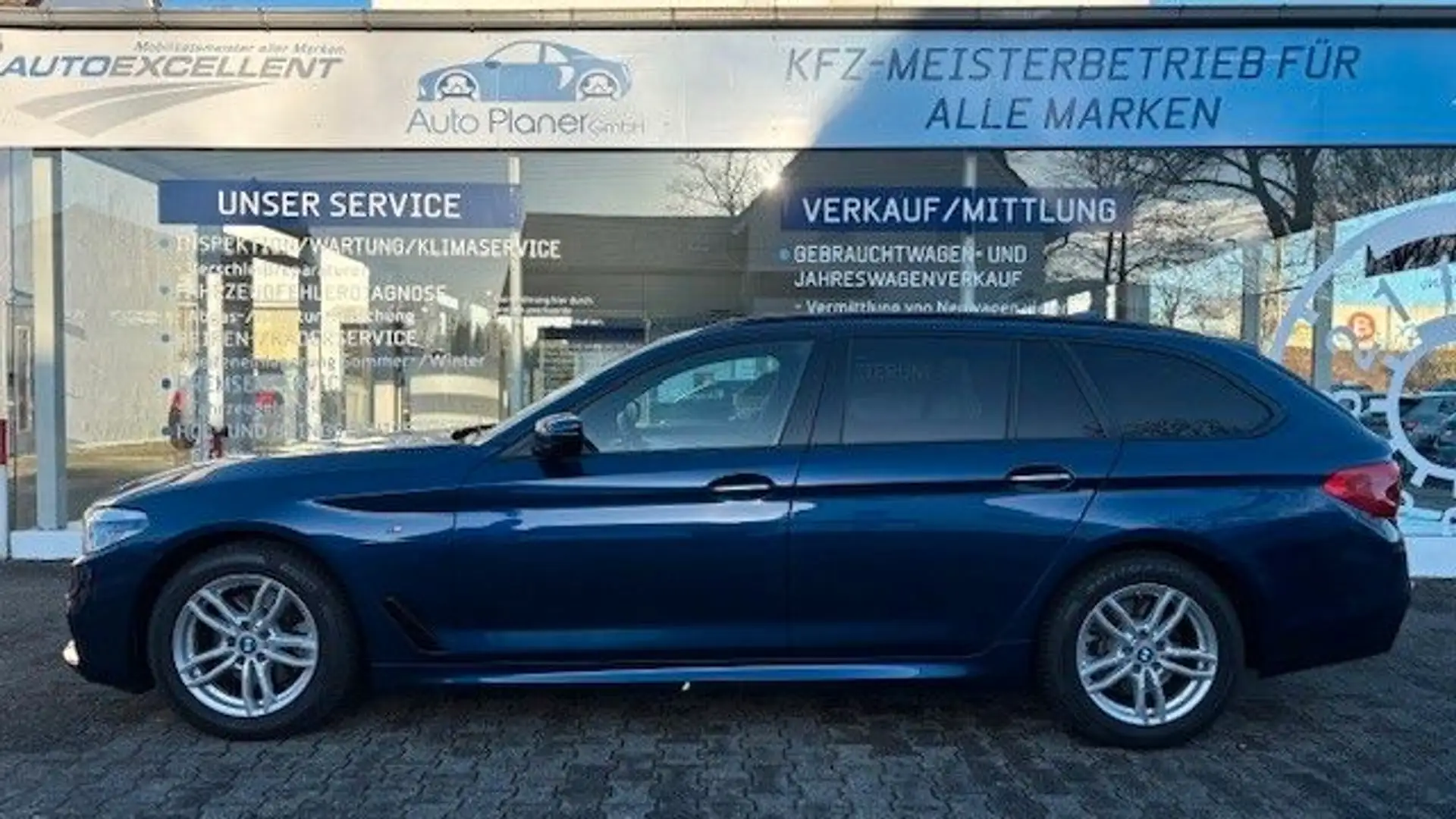 BMW 520 d xDrive Touring M Sport Aut. HUD LED NAVI Bleu - 2