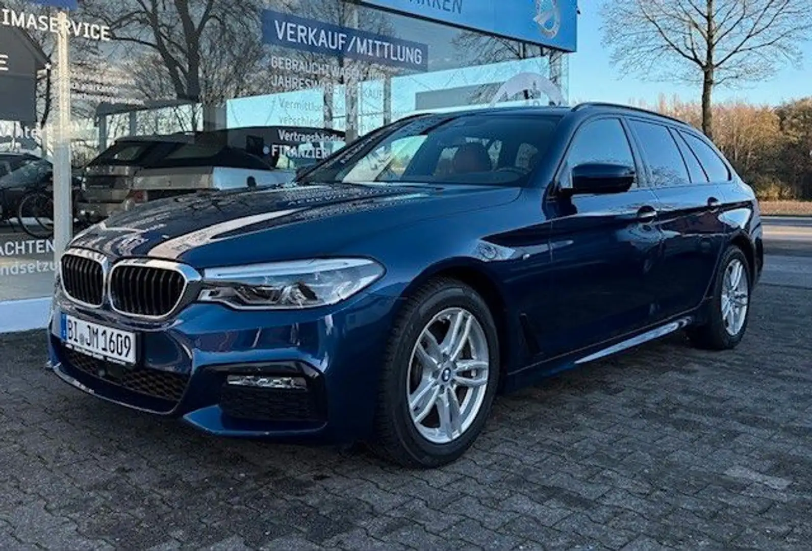 BMW 520 d xDrive Touring M Sport Aut. HUD LED NAVI Bleu - 1