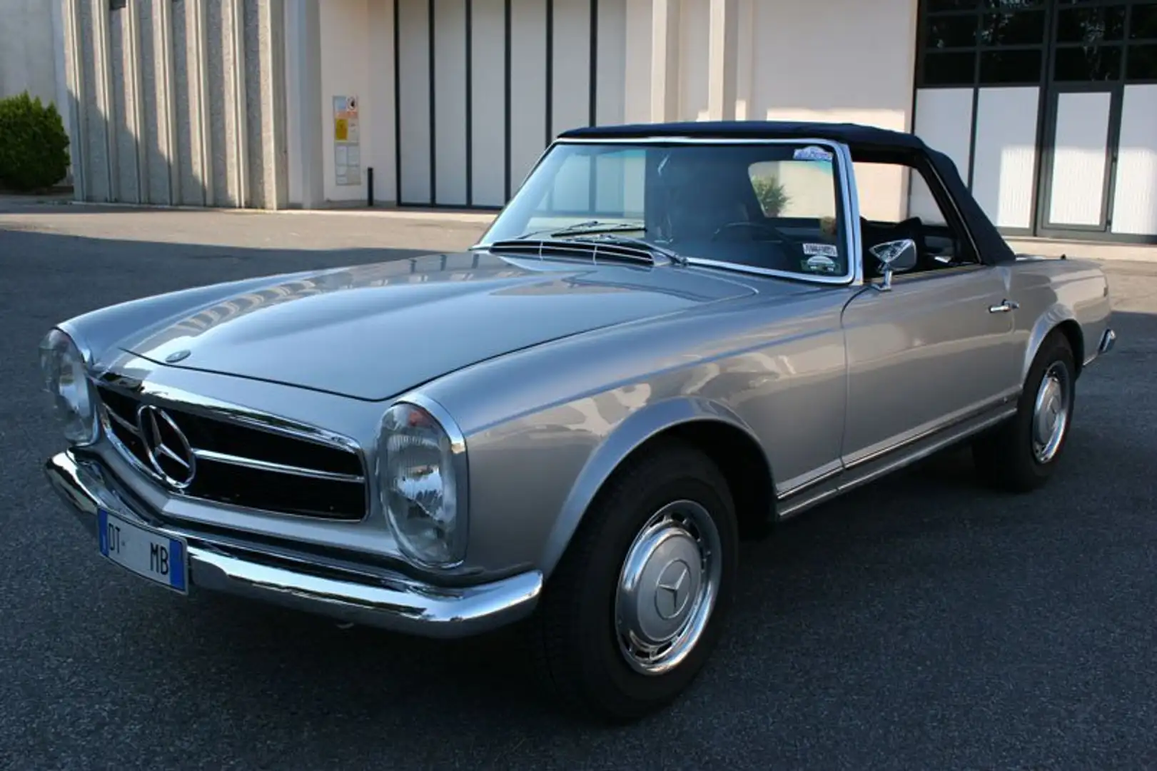 Mercedes-Benz SL 280 Pagoda Asi Argento - 1