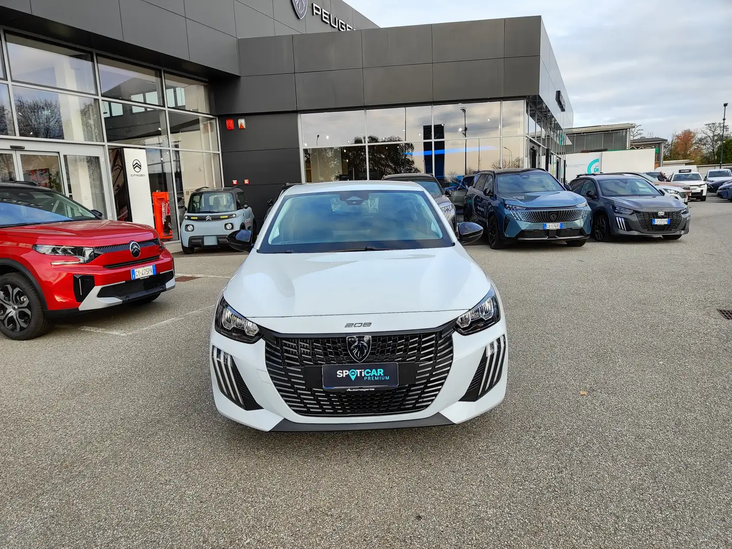 Peugeot 208 1.2 Hybrid 110cvDCS6 STYLE KM ZERO Bianco - 2
