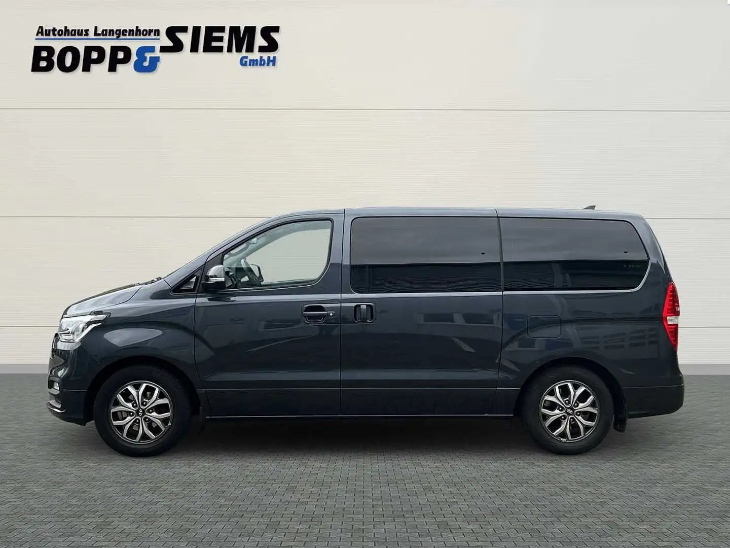 Hyundai H-1 2.5 CRDi Travel 8-Sitzer 'Navi + AHK' Gris - 2