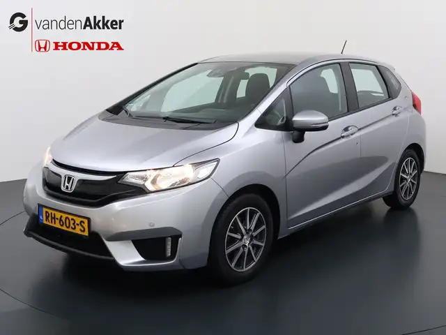 Honda Jazz 1.3 i-VTEC 102pk CVT Comfort Trekh Navi Rijklaarpr