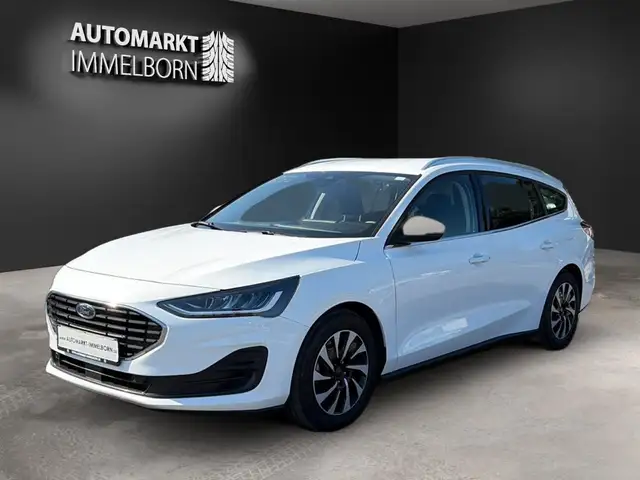 Ford Focus view 4