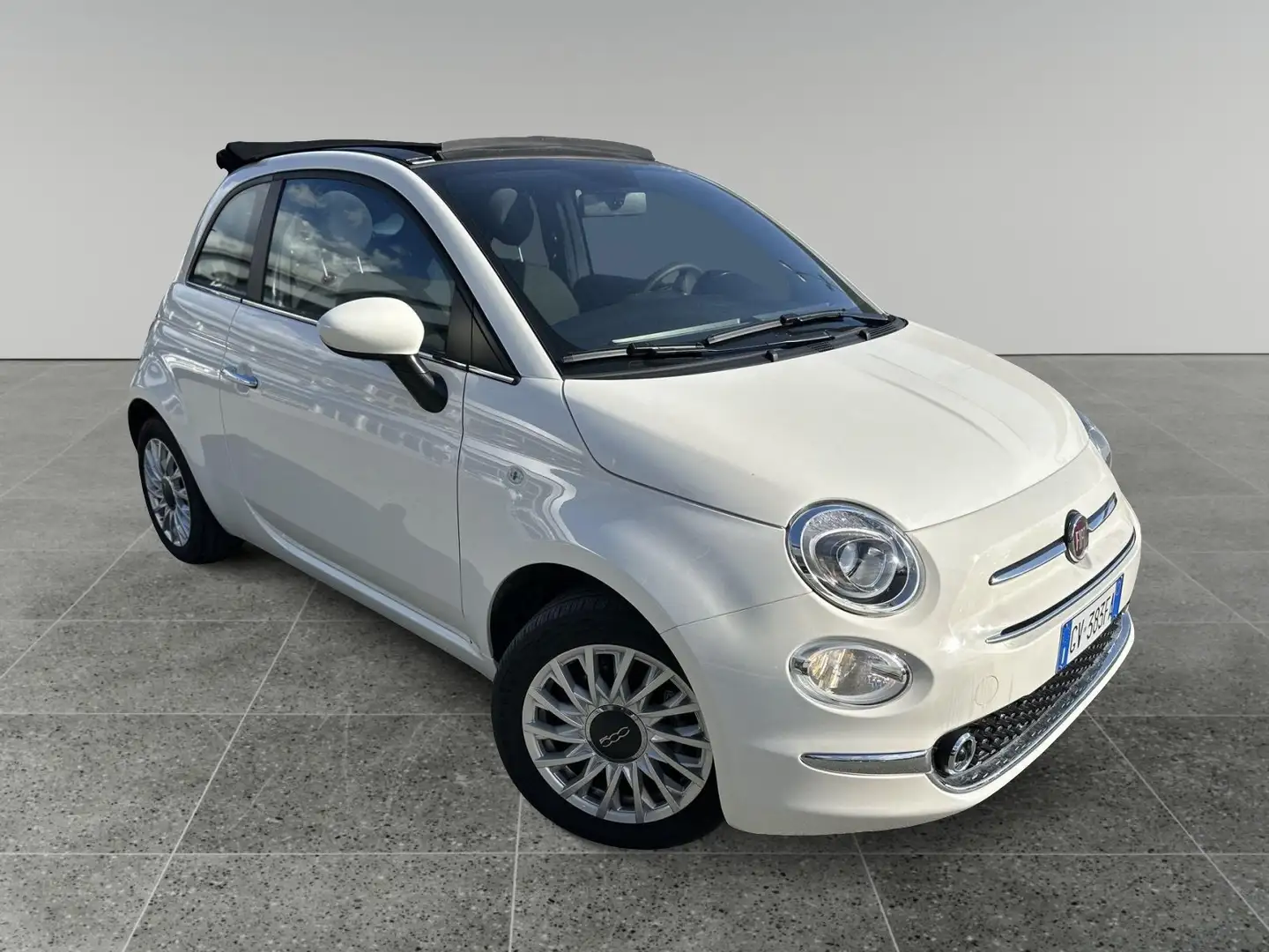 Fiat 500C 1.0 Hybrid Dolcevita Bianco - 1