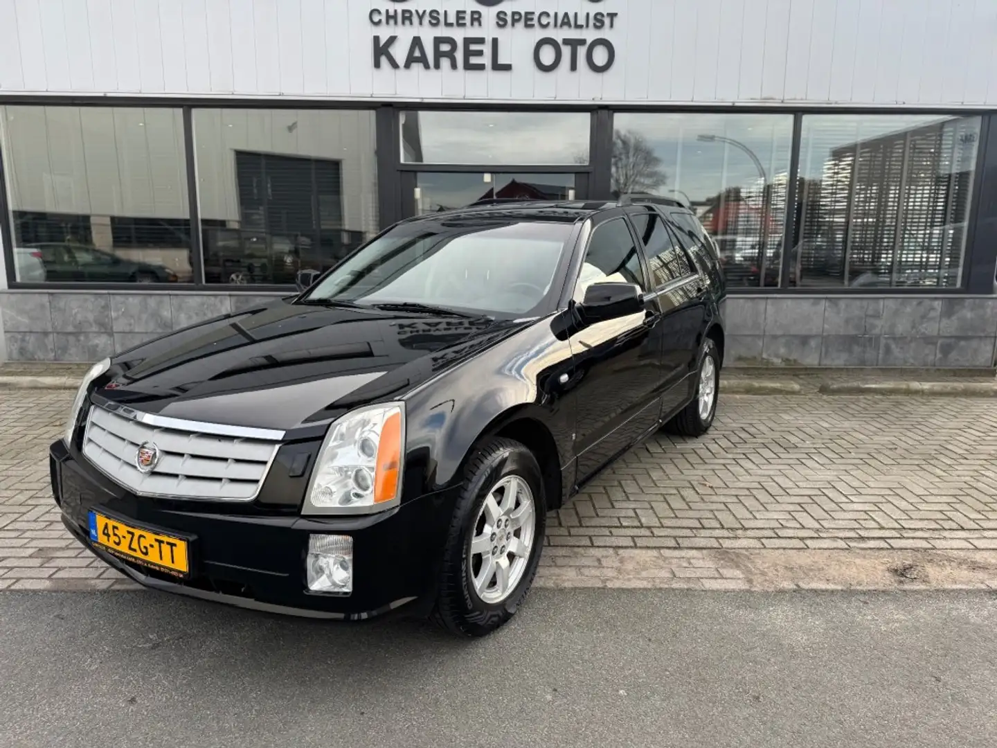 Cadillac SRX 3.6 ELEGANCE 2WD Zwart - 1