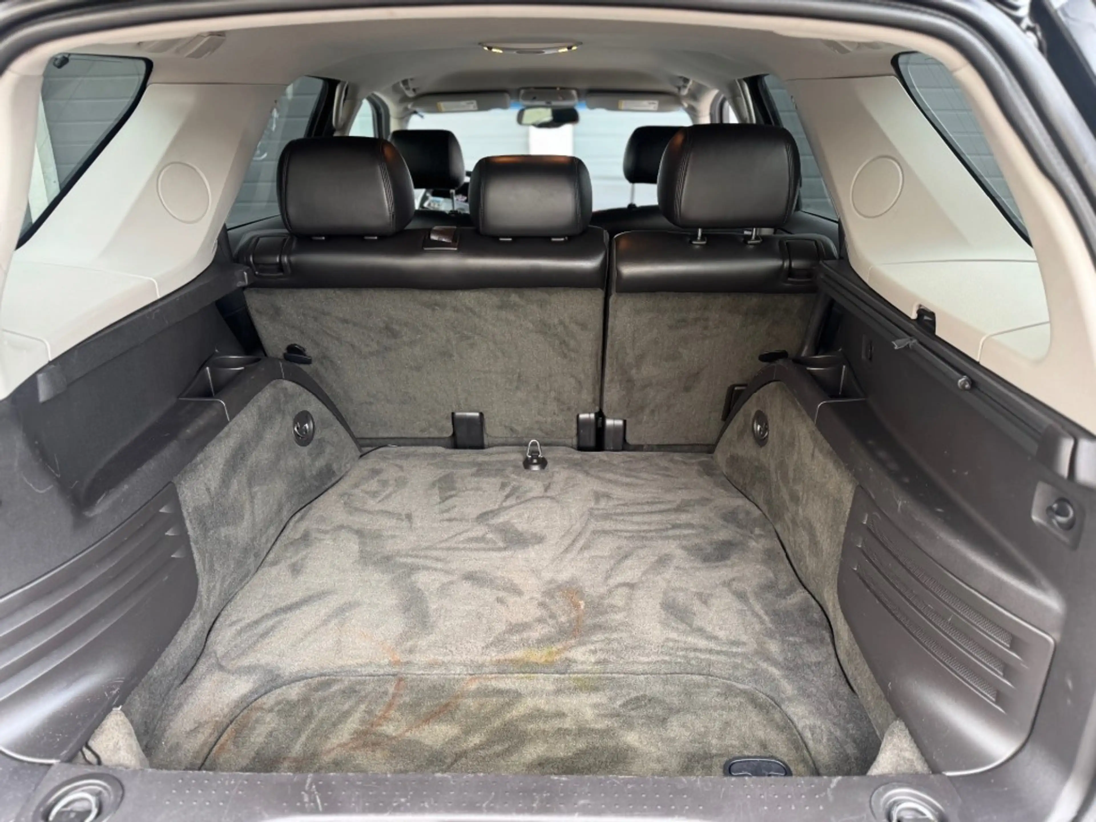 Cadillac SRX 3.6 ELEGANCE 2WD — photo 8