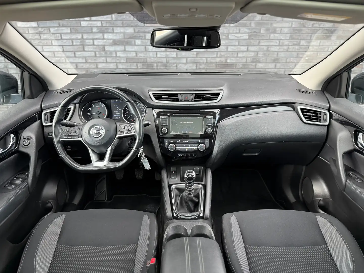 Nissan Qashqai 1.3 DIG-T 159pk|Panorama|Apple Carplay|1500kg Trek Gris - 2