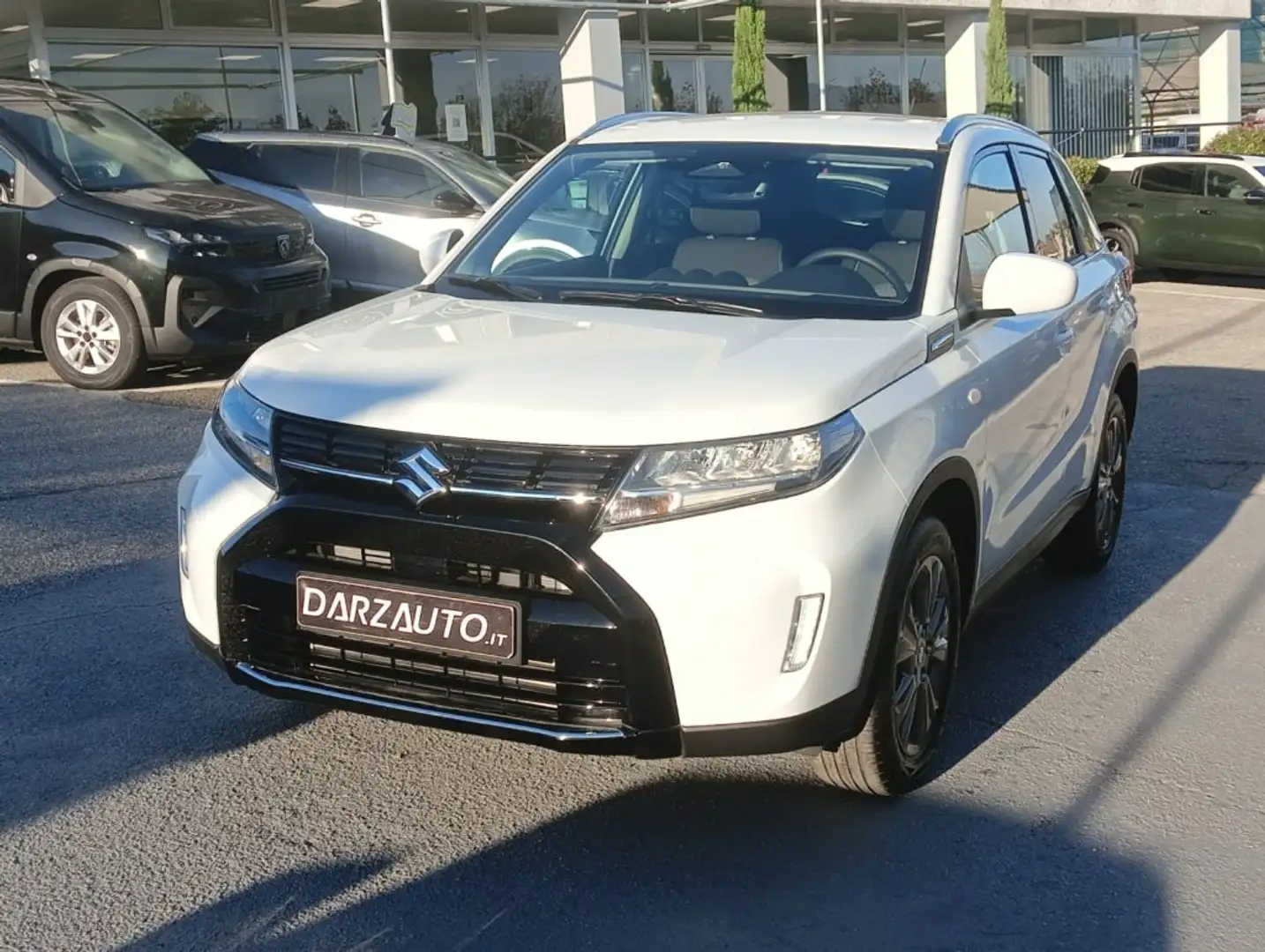 Suzuki Vitara Allgrip 1.4 Hybrid 4x4 Cool+ Plus 129 Cv Weiß - 1