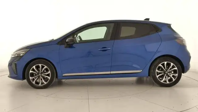 Renault Clio view 5