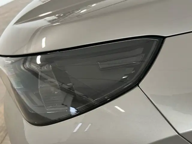 BMW X1 view 10