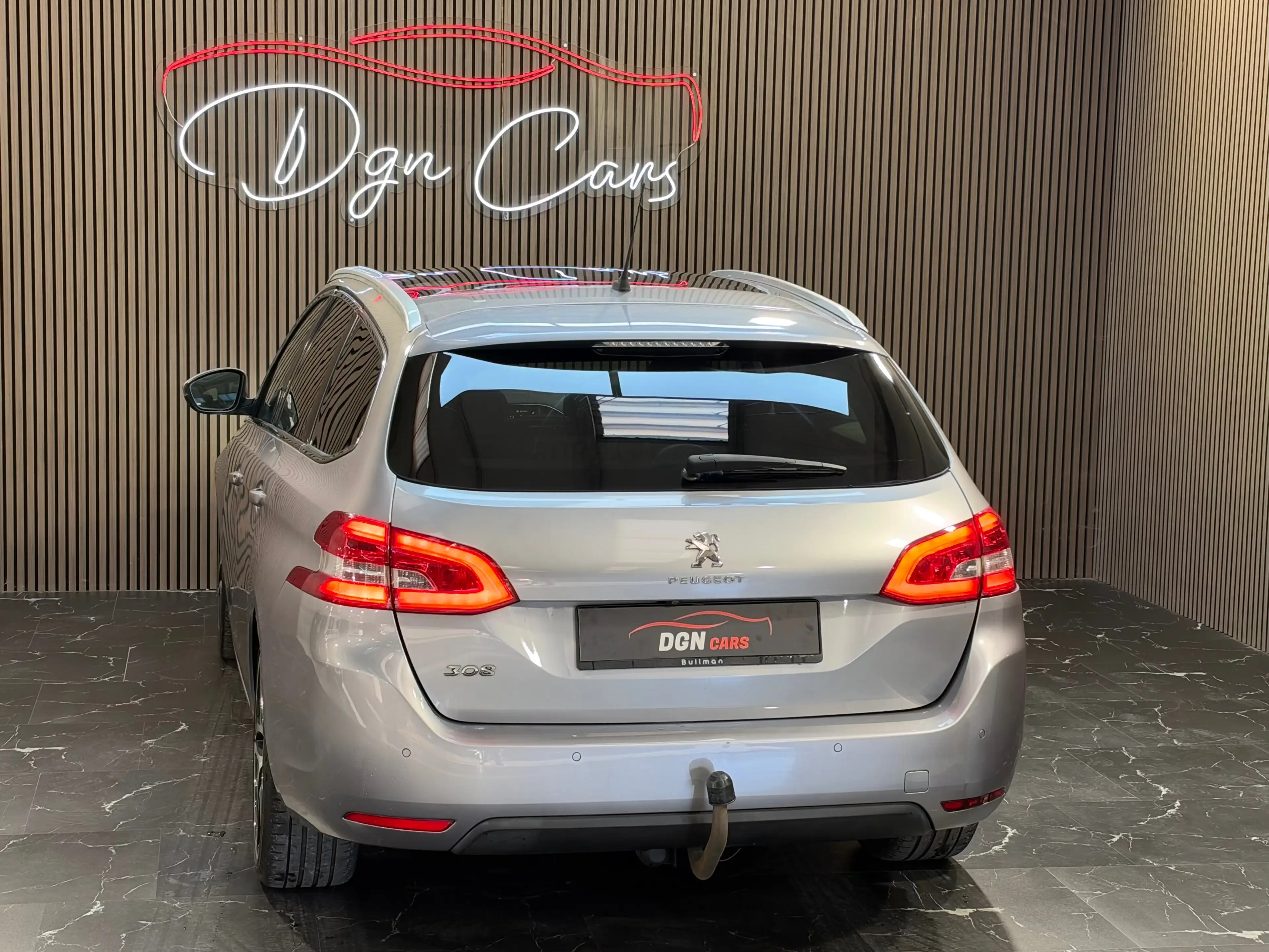 Peugeot 308 308 SW 1.6 BlueHDi Feline — photo 5