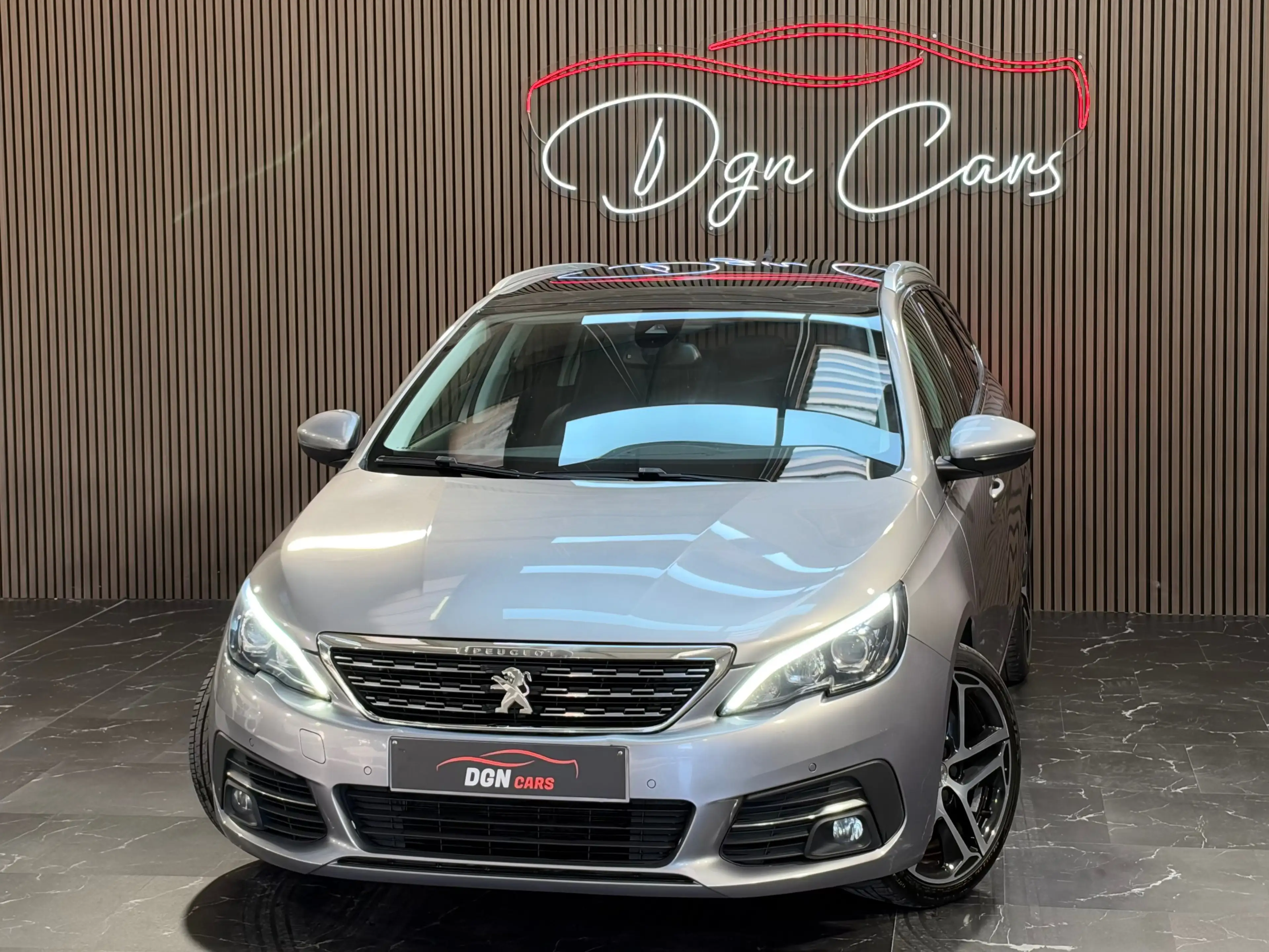 Peugeot 308 308 SW 1.6 BlueHDi Feline