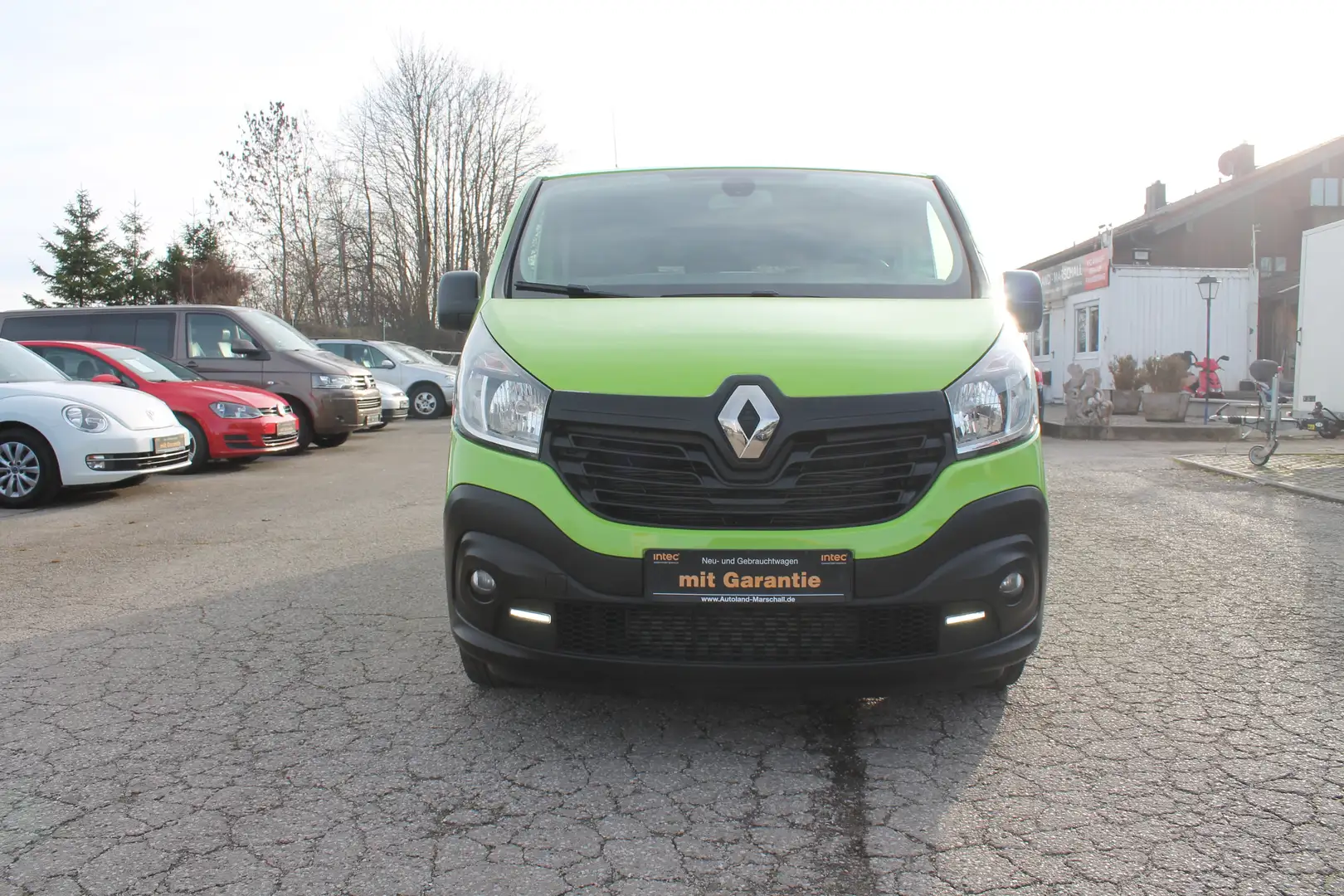 Renault Trafic 145 PS PDC KLIMA NAVI 6 SITZER STANDH. Grün - 2