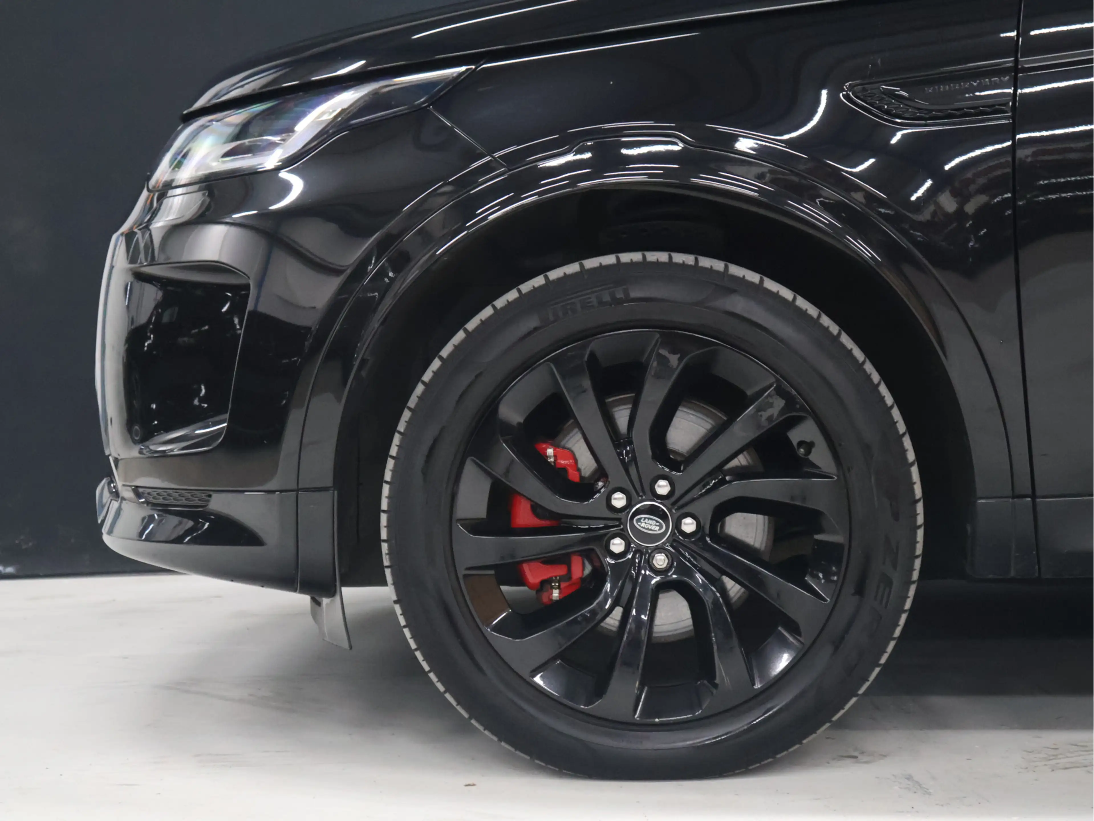 Land Rover Discovery Sport P300e 1.5 R-Dynamic HSE [PANORAMADAK, TREKHAAK, AP — photo 3