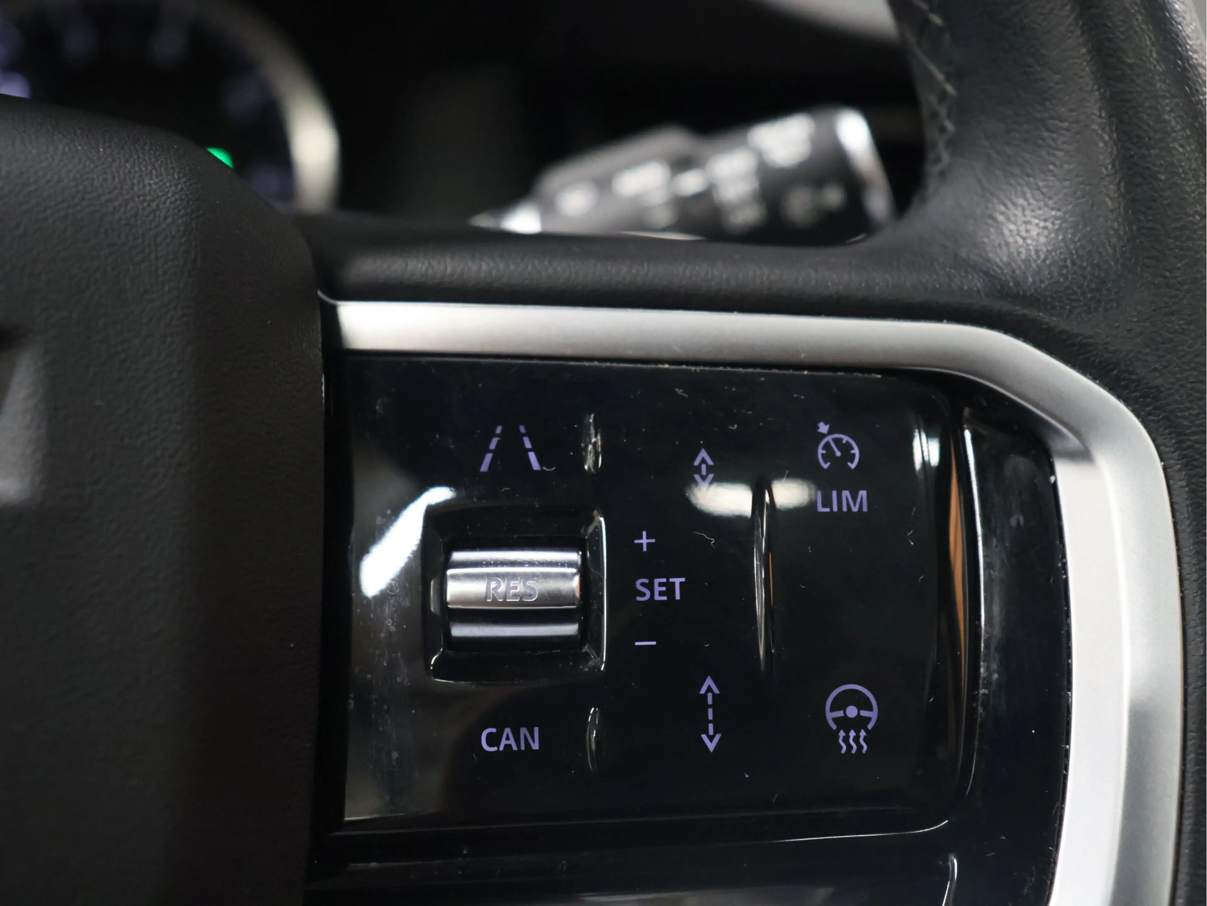 Land Rover Discovery Sport P300e 1.5 R-Dynamic HSE [PANORAMADAK, TREKHAAK, AP — photo 21