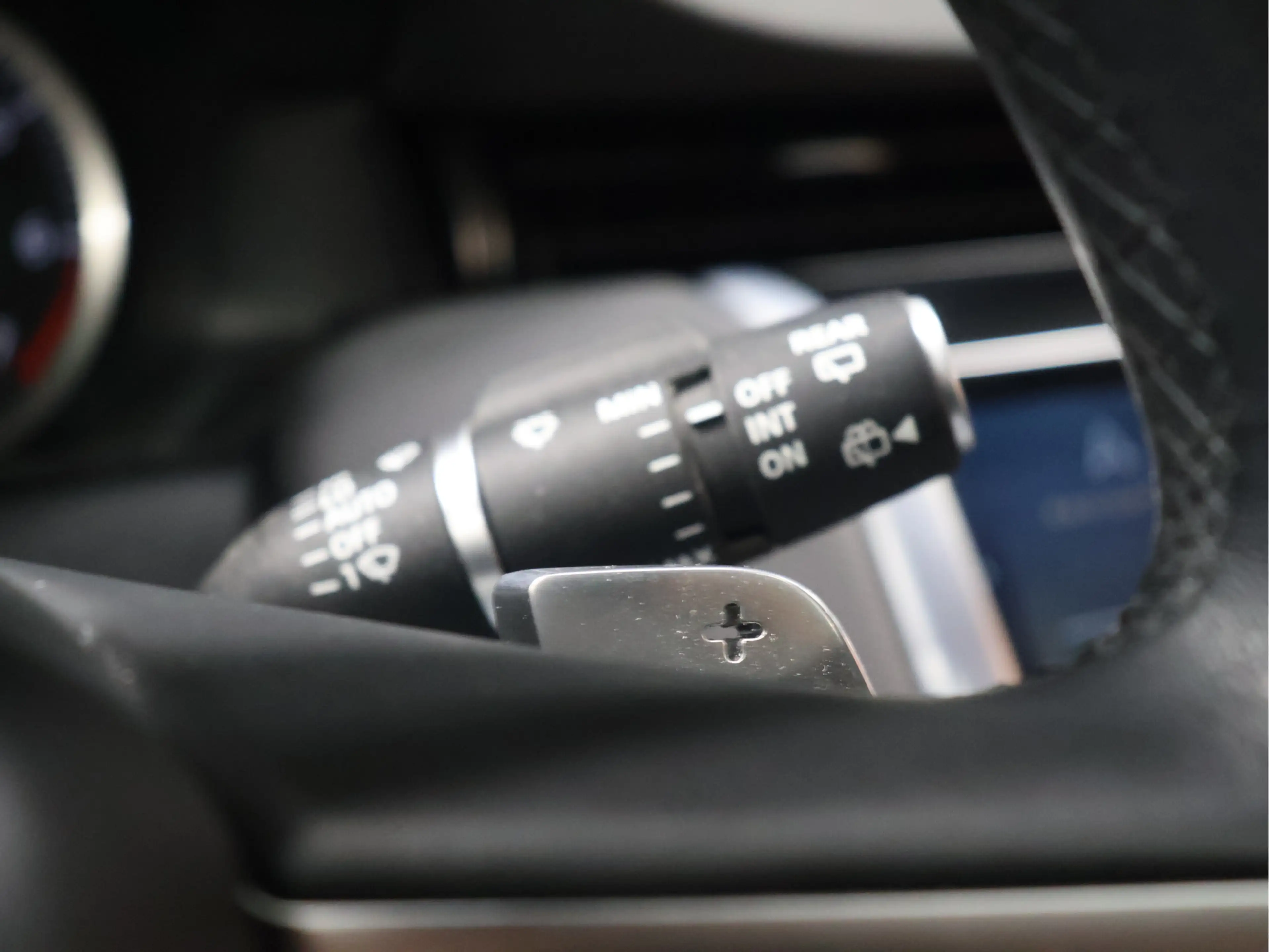 Land Rover Discovery Sport P300e 1.5 R-Dynamic HSE [PANORAMADAK, TREKHAAK, AP — photo 23