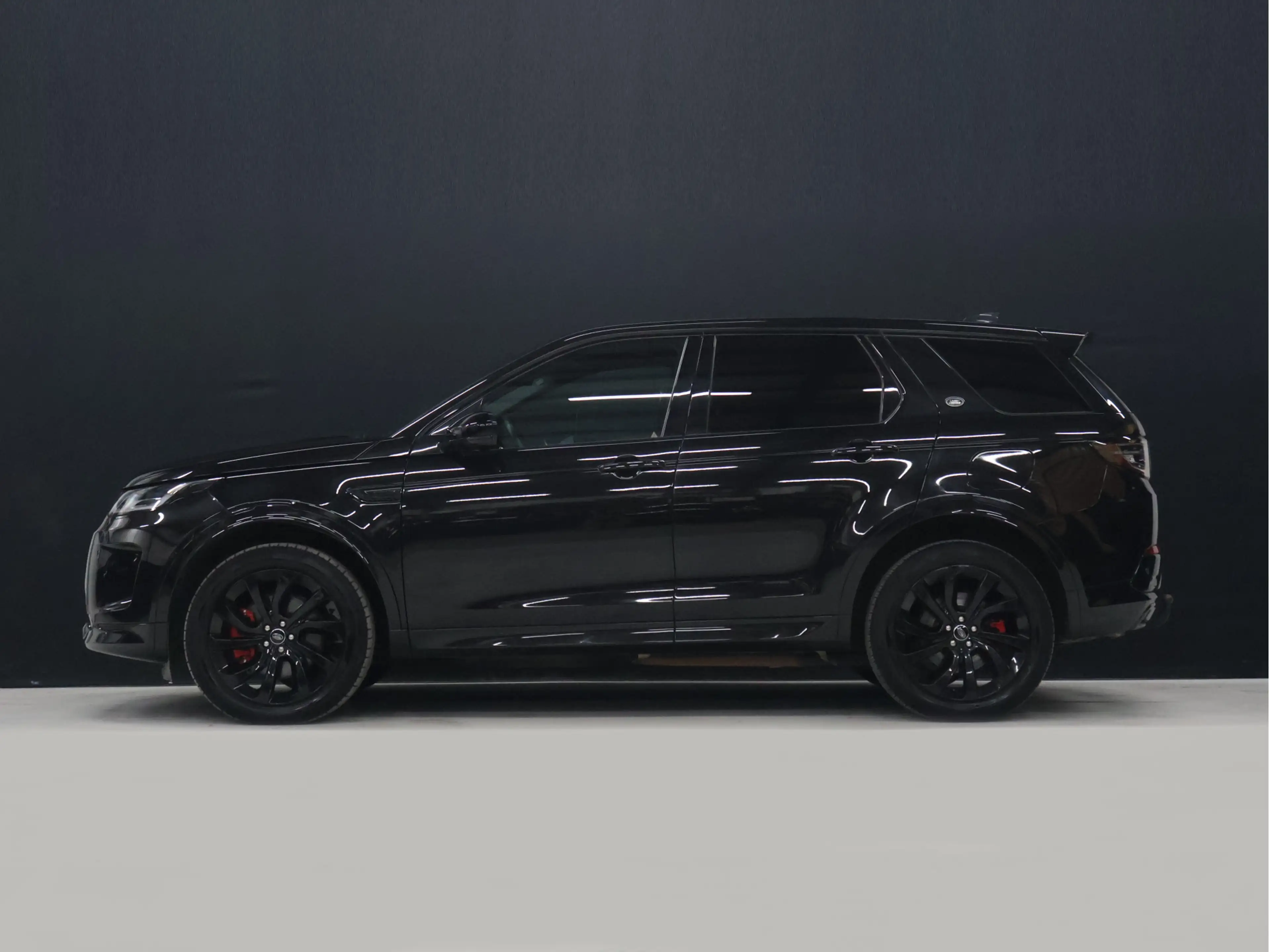 Land Rover Discovery Sport P300e 1.5 R-Dynamic HSE [PANORAMADAK, TREKHAAK, AP — photo 4