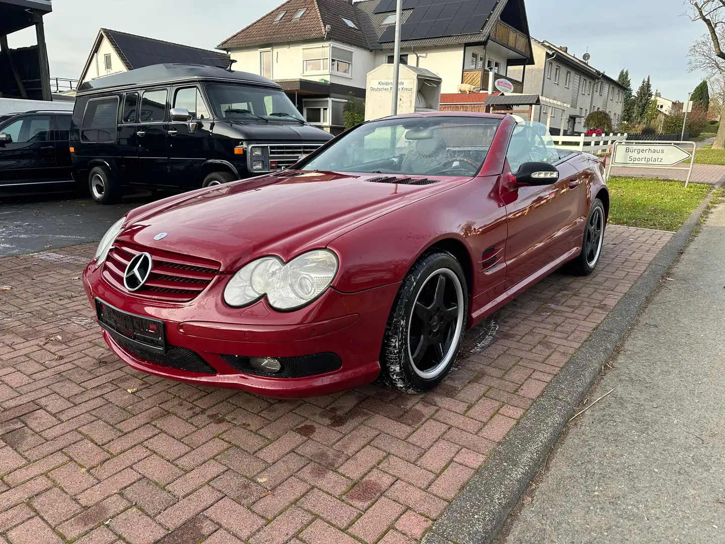 Mercedes-Benz SL 350 SL 350 AMG Paket Xenon Leder Navi Serviceheft Rot - 1