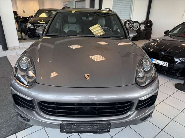 Porsche Cayenne S 4.2 TDI Pano AHK LED ACC Bose Kamera