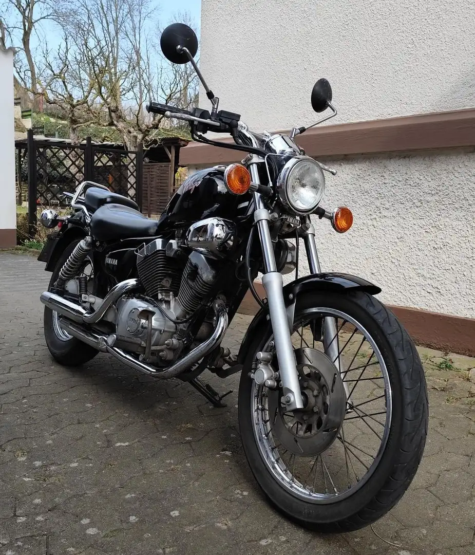Yamaha XV 250 Top Gepflegt, Wenig Kilometer Schwarz - 1