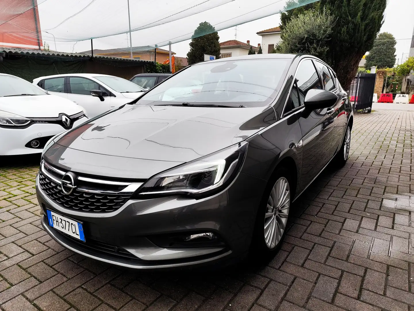 Opel Astra Astra 5p 1.6 cdti Innovation s - 1
